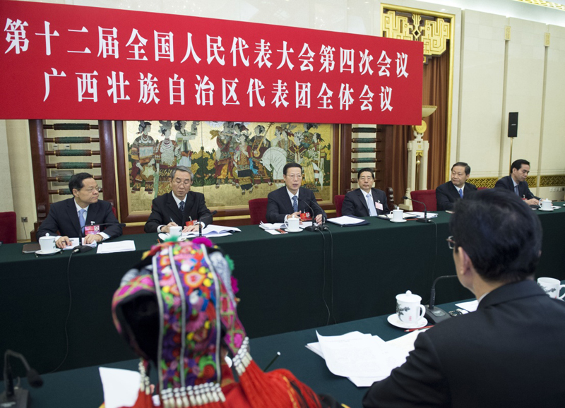 3月7日，中共中央政治局常委、國務院副總理張高麗參加十二屆全國人大四次會議廣西代表團的審議。新華社記者 王曄 攝