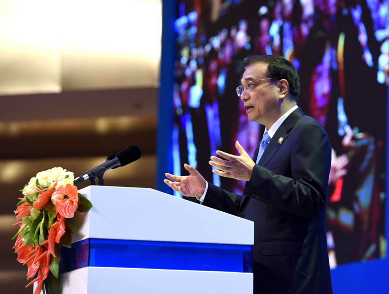 3月24日，博鰲亞洲論壇2016年年會在海南省博鰲開幕，中國國務院總理李克強出席開幕式併發表演講。