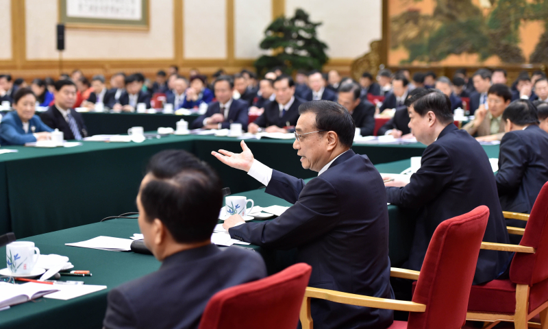 3月6日，中共中央政治局常委、國務院總理李克強參加十二屆全國人大四次會議山東代表團的審議。新華社記者 高潔 攝