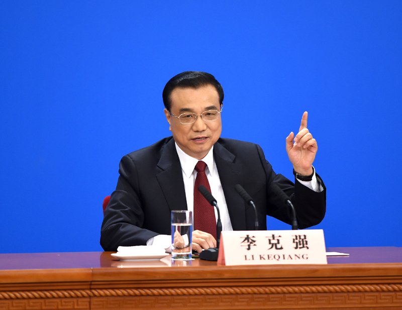 3月16日，國務院總理李克強在北京人民大會堂與中外記者見面，並回答記者提問。新華社記者 謝環馳 攝