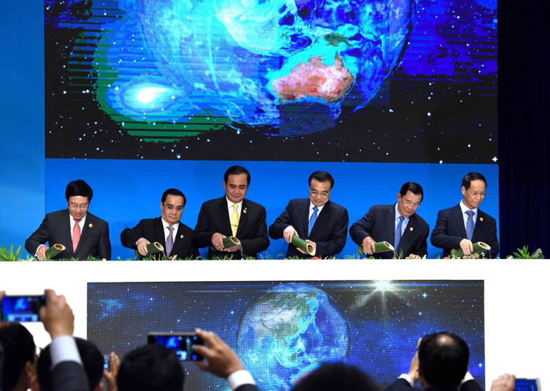 3月23日，國務院總理李克強在海南三亞主持瀾滄江—湄公河合作首次領導人會議，並同五國領導人共同出席隨後舉行的瀾滄江—湄公河合作啟動儀式。