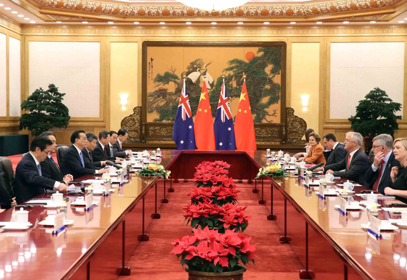 4月14日，國務院總理李克強在北京人民大會堂同來華進行正式訪問的澳大利亞總理特恩布爾舉行第四輪中澳總理年度會晤。